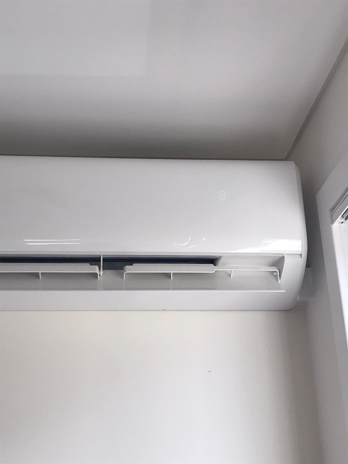 Installing split air conditioner